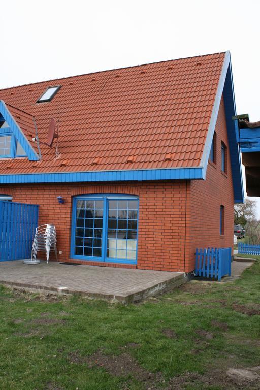 Zur-Alten-Schmiede-I-Links Boltenhagen  Exteriör bild